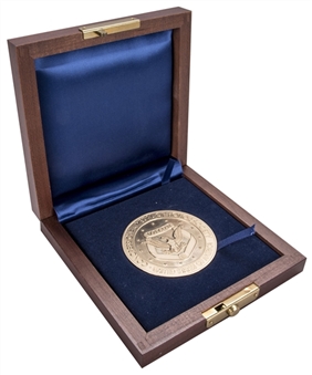 2000 Brooks Robinson Congressional Medal of Honor Patriots Award (Robinson LOA)